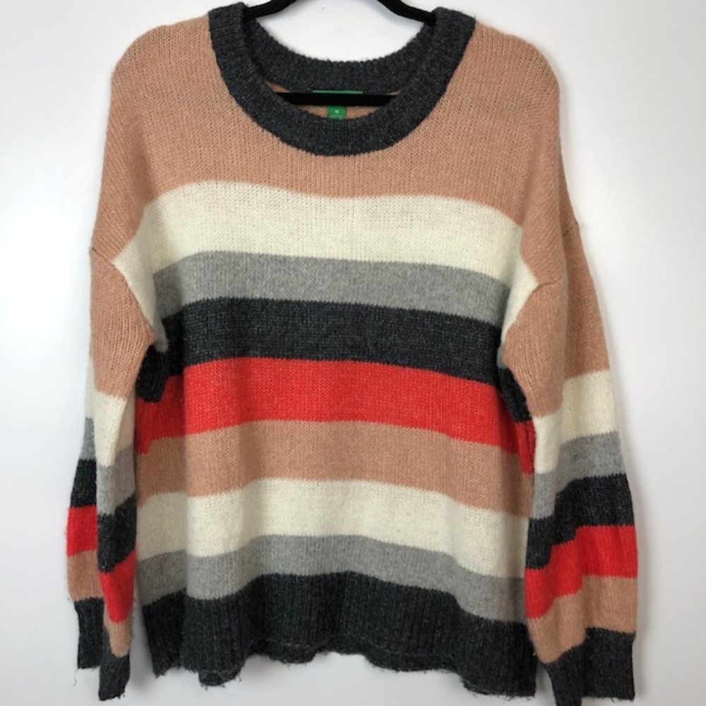 Dip cream striped long sleeve sweater size medium